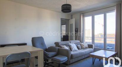 Appartement 3 pièces de 55 m² à Montlhéry (91310)