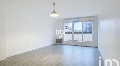 Apartment 3 rooms of 73 m² in Saint-Denis (93200)