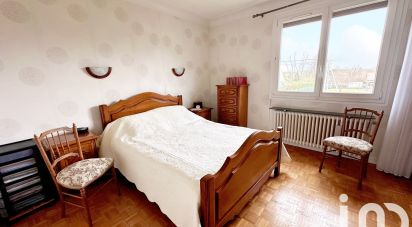 Pavilion 6 rooms of 111 m² in Amilly (45200)