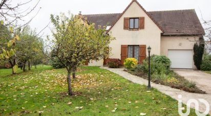 Traditional house 7 rooms of 133 m² in La Queue-les-Yvelines (78940)