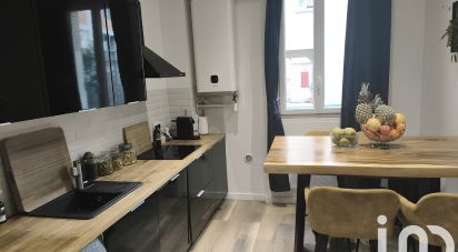 Appartement 1 pièce de 27 m² à Paris (75019)