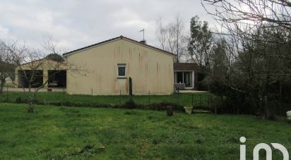 Pavillon 5 pièces de 124 m² à Bressuire (79300)