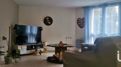 Apartment 3 rooms of 80 m² in Aubagne (13400)