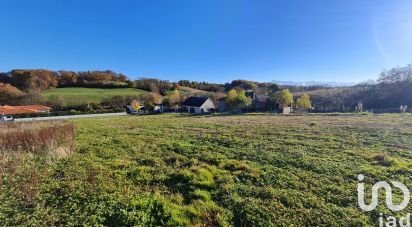 Land of 1,683 m² in Oléac-Debat (65350)