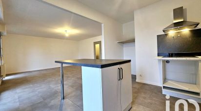 Appartement 4 pièces de 93 m² à Cholet (49300)