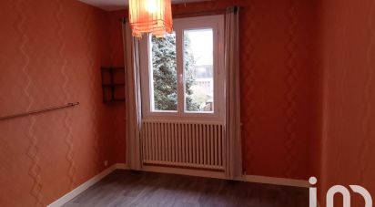 House 5 rooms of 99 m² in Châteauroux (36000)