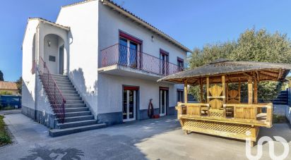 Traditional house 4 rooms of 147 m² in Arles (13200)