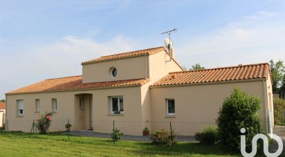 Traditional house 6 rooms of 132 m² in Mervent (85200)