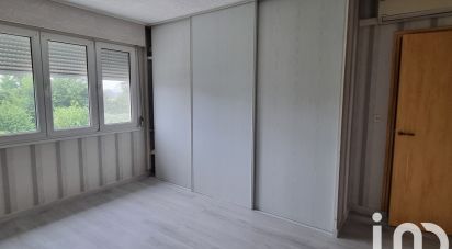 Maison 6 pièces de 102 m² à La Chapelle-d'Armentières (59930)