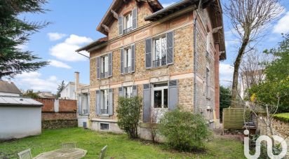 Maison 9 pièces de 226 m² à Vaucresson (92420)