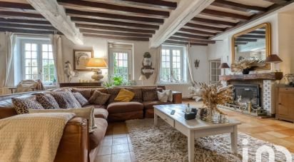 House 6 rooms of 143 m² in Vieux-Moulin (60350)