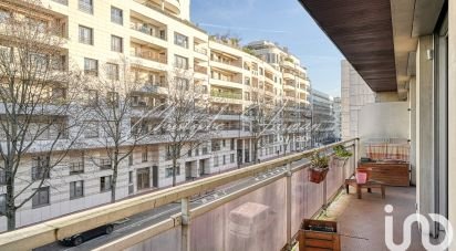 Appartement 6 pièces de 149 m² à Neuilly-sur-Seine (92200)