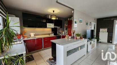 House 5 rooms of 75 m² in Lys-lez-Lannoy (59390)