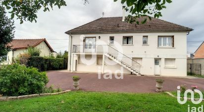 Maison traditionnelle 5 pièces de 190 m² à Ozoir-la-Ferrière (77330)