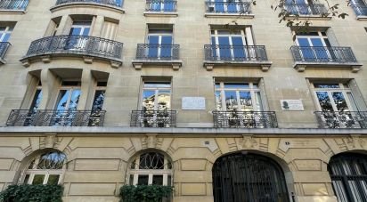 Apartment 6 rooms of 156 m² in Paris (75007)