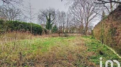 Terrain de 2 499 m² à La Queue-en-Brie (94510)