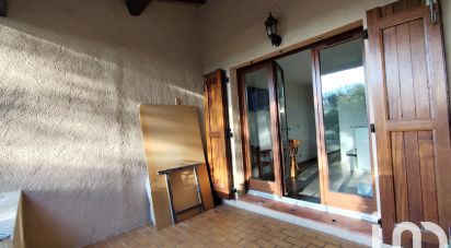 Apartment 2 rooms of 29 m² in Bormes-les-Mimosas (83230)