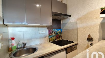 Apartment 2 rooms of 29 m² in Bormes-les-Mimosas (83230)