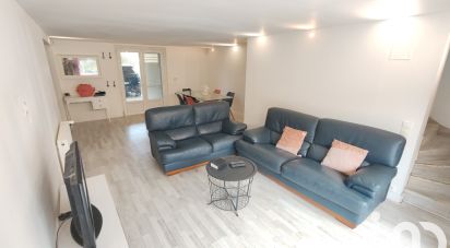 Maison 5 pièces de 144 m² à Espiet (33420)