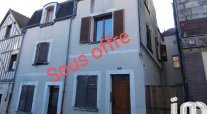 Apartment 3 rooms of 64 m² in Auxerre (89000)