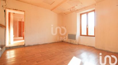 House 3 rooms of 64 m² in Calmels-et-le-Viala (12400)