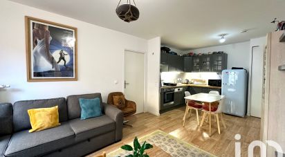 Appartement 2 pièces de 43 m² à Ivry-sur-Seine (94200)