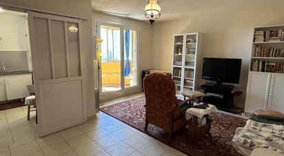 Apartment 3 rooms of 65 m² in Toulon (83000)