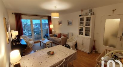 Apartment 3 rooms of 65 m² in Avon (77210)