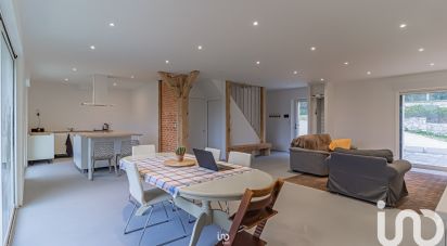 Maison 9 pièces de 183 m² à Maule (78580)