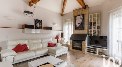 Maison 5 pièces de 205 m² à Bordeaux (33300)