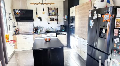 Maison 6 pièces de 97 m² à Bollène (84500)