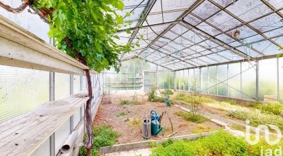 Maison traditionnelle 10 pièces de 130 m² à Mauges-sur-Loire (49410)