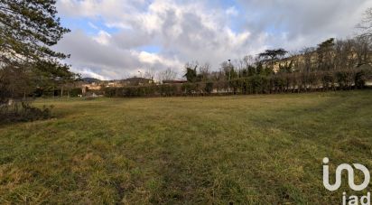 Land of 716 m² in La Roche-Blanche (63670)