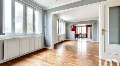 Maison 7 pièces de 165 m² à Courtisols (51460)