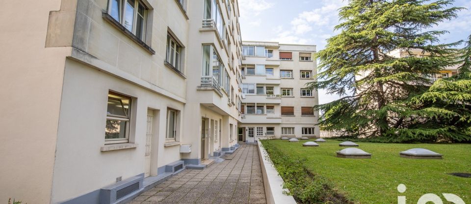 Apartment 4 rooms of 86 m² in Créteil (94000)