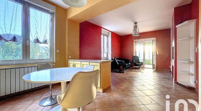 House 5 rooms of 144 m² in Millau (12100)