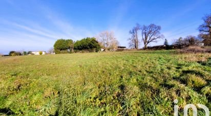 Terrain de 4 200 m² à Allas-Bocage (17150)