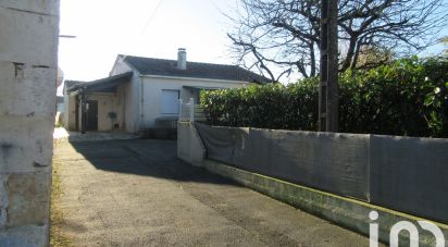 House 4 rooms of 90 m² in Fontenay-le-Comte (85200)