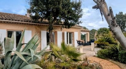 Maison traditionnelle 6 pièces de 168 m² à Roquebrune-sur-Argens (83520)