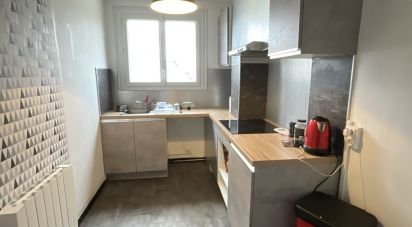 Apartment 4 rooms of 80 m² in Poitiers (86000)