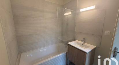 Appartement 2 pièces de 28 m² à Bordeaux (33800)