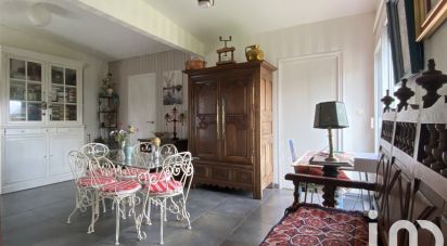 House 5 rooms of 105 m² in Saint-Herblain (44800)