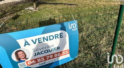 Land of 520 m² in Crolles (38920)