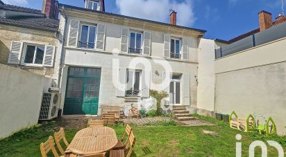 House 7 rooms of 197 m² in Tournan-en-Brie (77220)