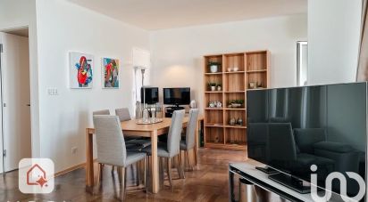 Apartment 3 rooms of 66 m² in Paris (75015)