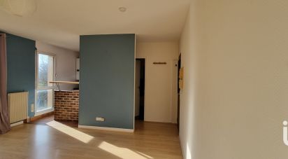 Apartment 1 room of 30 m² in La Ferté-Alais (91590)