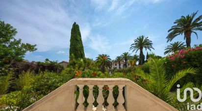 House 5 rooms of 190 m² in Sanary-sur-Mer (83110)