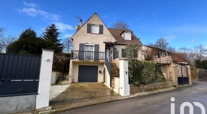 House 6 rooms of 113 m² in Mortefontaine-en-Thelle (60570)