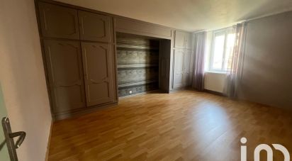 Maison 3 pièces de 95 m² à Orgelet (39270)