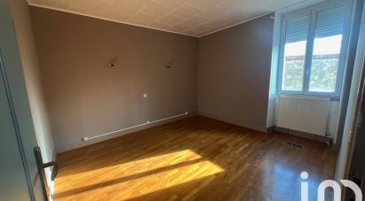 Maison 3 pièces de 95 m² à Orgelet (39270)